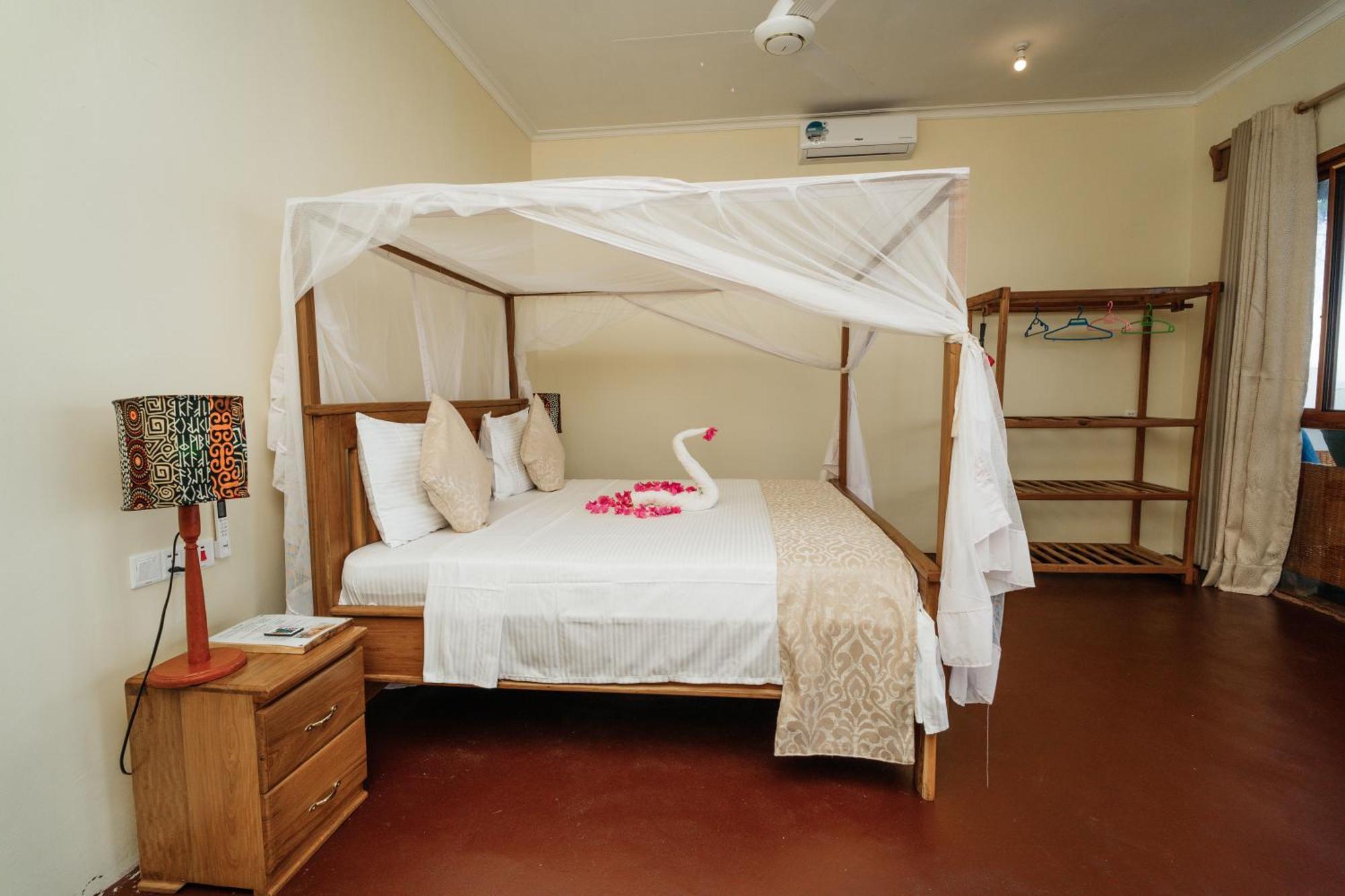 Maisara Mafia Beach Lodge Kilindoni Extérieur photo